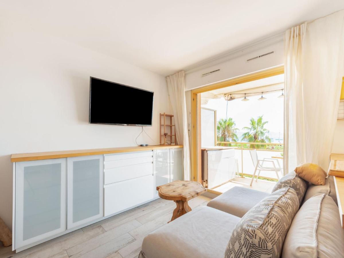 Studio La Croix Du Sud-27 By Interhome Cavalaire-sur-Mer Exterior photo